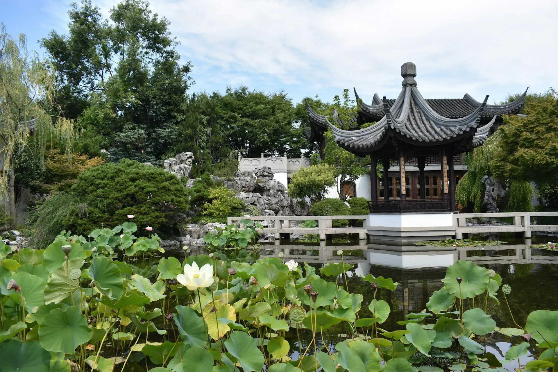 Garchen Buddhist Institute — retreat center