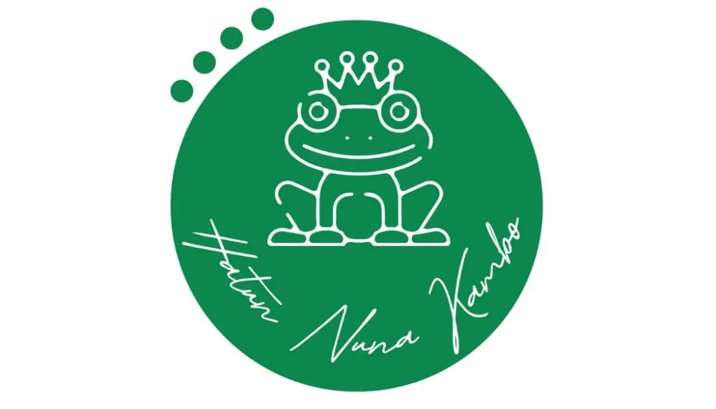 Hatun Nuna Kambo — The ceremonies take place in a warm, peaceful, and energetically clean private space within Berlin. This venue is intentionally designed to support safe inner work, featuring plants, natural materials, and soft lighting to create a nurturing and calming environment.