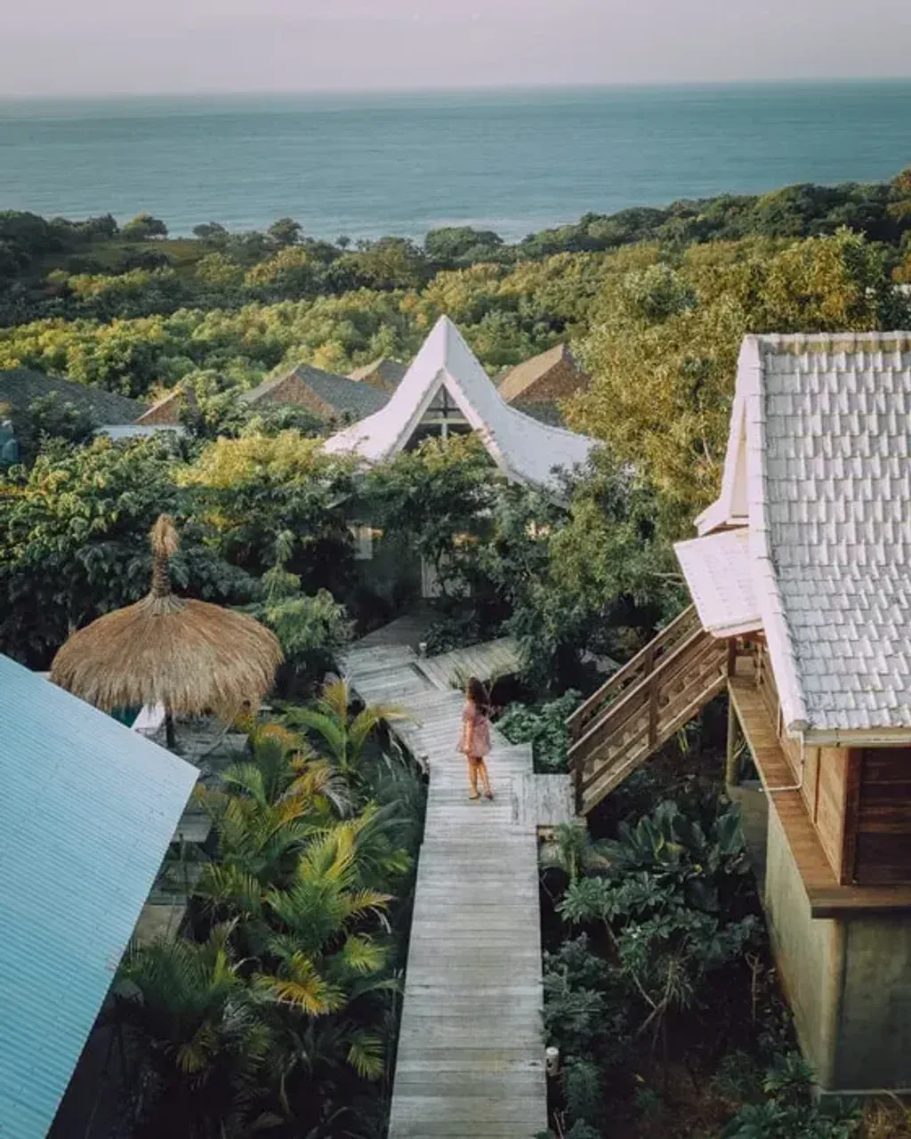 Healing Hearts Retreat — Perched in the lush hilltops overlooking Green Bowl Beach in Uluwatu, Bali, the retreat center offers an intimate and serene environment. The natural beauty of the surroundings provides a peaceful backdrop, ideal for introspection and healing.