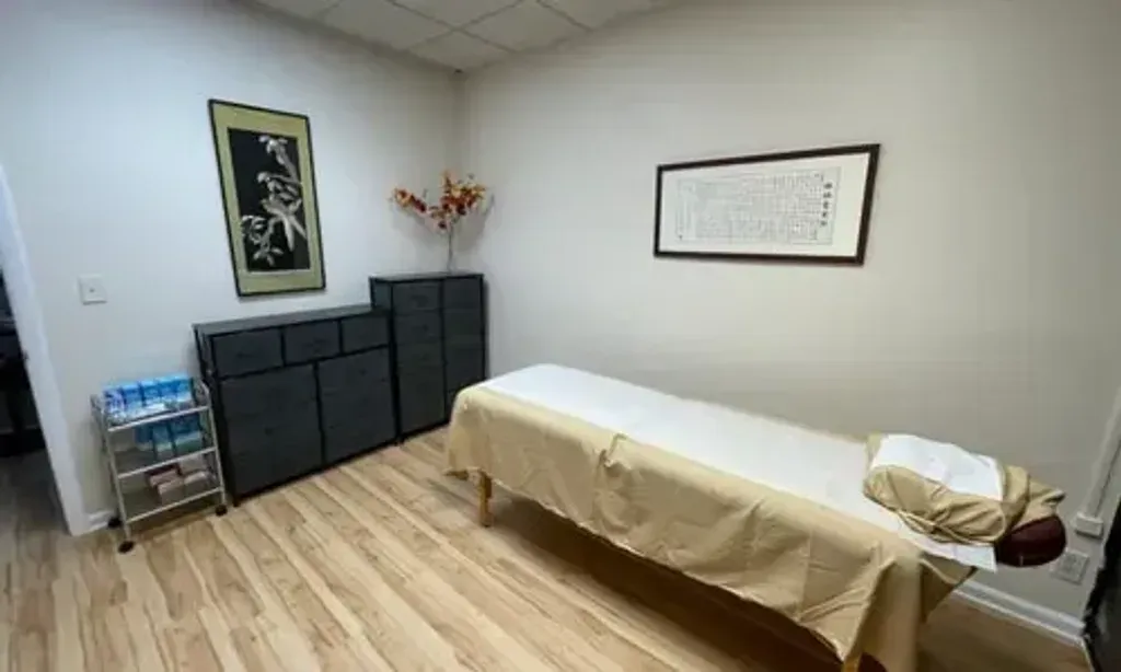 Hunyuan Life Wellness center — Located in Boca Raton, Florida, the center provides a convenient and accessible setting for a wellness retreat. While specific details about the immediate surroundings aren't provided, its location in a vibrant South Florida city suggests a blend of urban convenience with opportunities for relaxation and rejuvenation.
