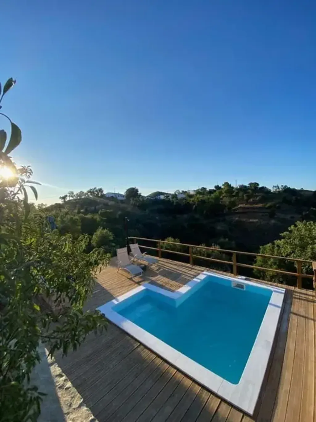 Inner Space — Inner Space is situated at Casa Li in Faro, Portugal, a region known for its warm climate and scenic beauty. The center is easily accessible via well-maintained roads, suggesting a location that balances peaceful seclusion with convenient travel. Guests can expect a serene atmosphere conducive to reflection and practice.