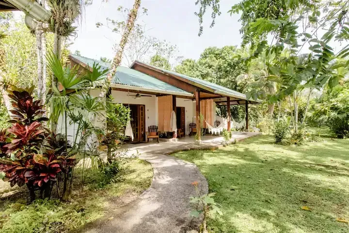 Libherate Retreats — While the exact location remains a mystery, the center provides a tranquil environment with shared spaces designed for relaxation and community. Guests can enjoy a large swimming pool, a dedicated yoga shala, and a comfortable dining area, all contributing to a serene atmosphere conducive to personal growth and connection.