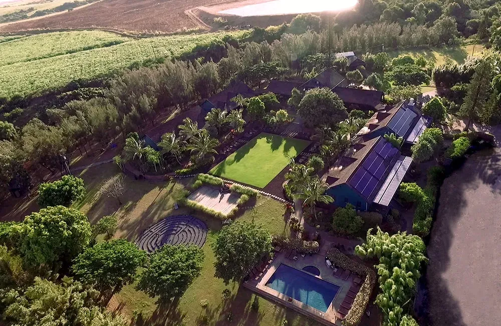Luv Mrk, LLC — set on the vibrant island of Maui, the retreat unfolds within the serene grounds of Lumeria Maui. Guests can enjoy lush garden views, peaceful courtyards, and spacious lanais, all contributing to an atmosphere of calm and natural beauty. The environment is designed to encourage both quiet reflection and meaningful connection.