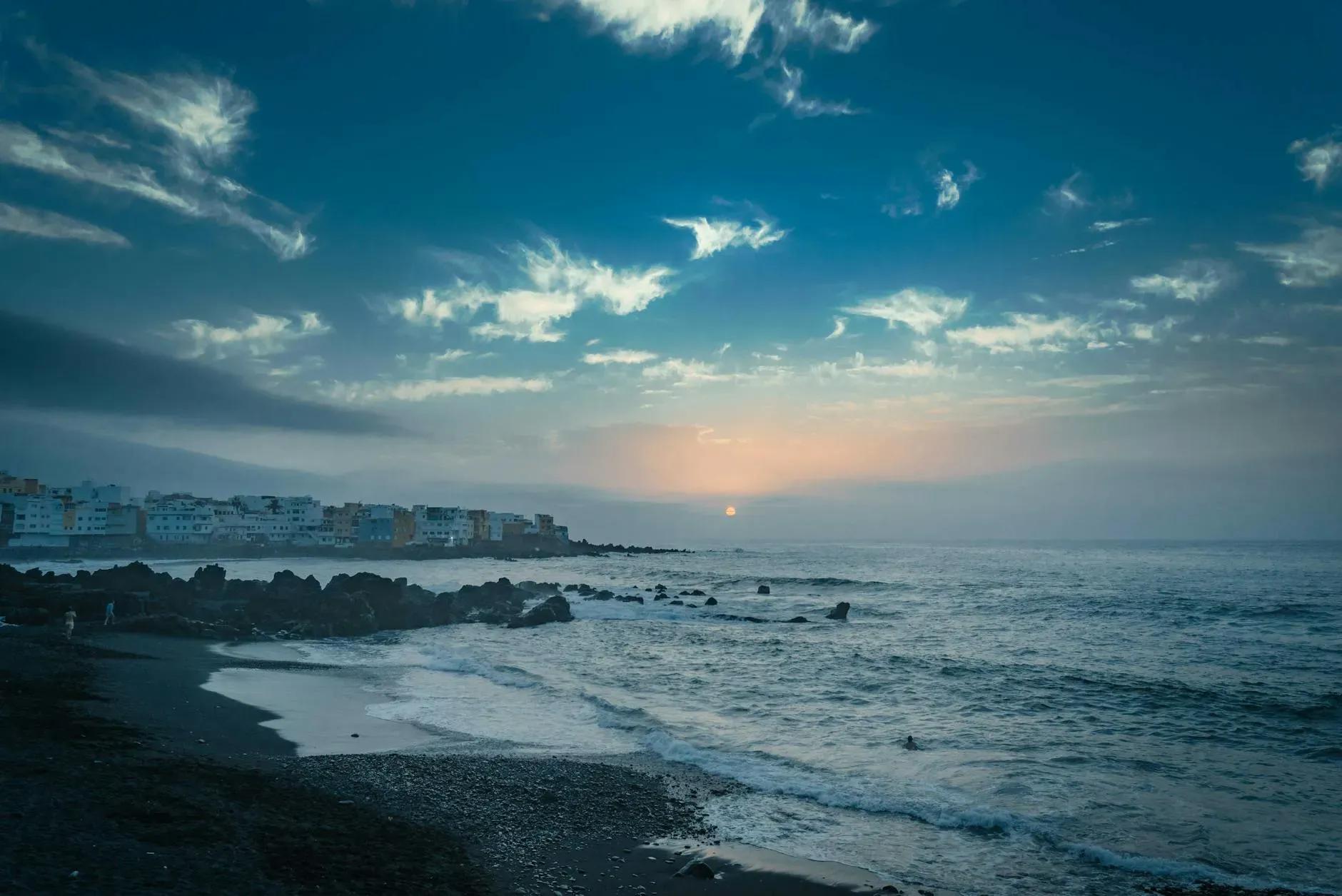 MBestcare — Puerto de la Cruz, a vibrant town on the northern coast of Tenerife, offers a beautiful backdrop for a retreat. Known for its lush landscapes and pleasant climate, it provides a serene yet engaging environment for relaxation and personal growth.