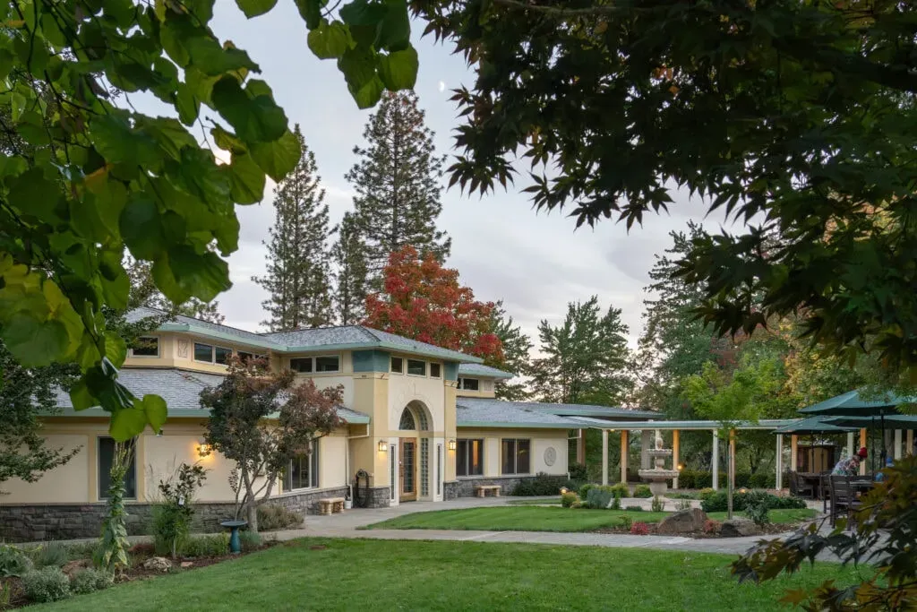 Meditation Retreats — The retreat is situated within the serene landscapes of Ananda Village in Nevada City, California. While it's a bit out of the way, the secluded location contributes to a peaceful and immersive experience, making it an ideal environment for spiritual practice and introspection.