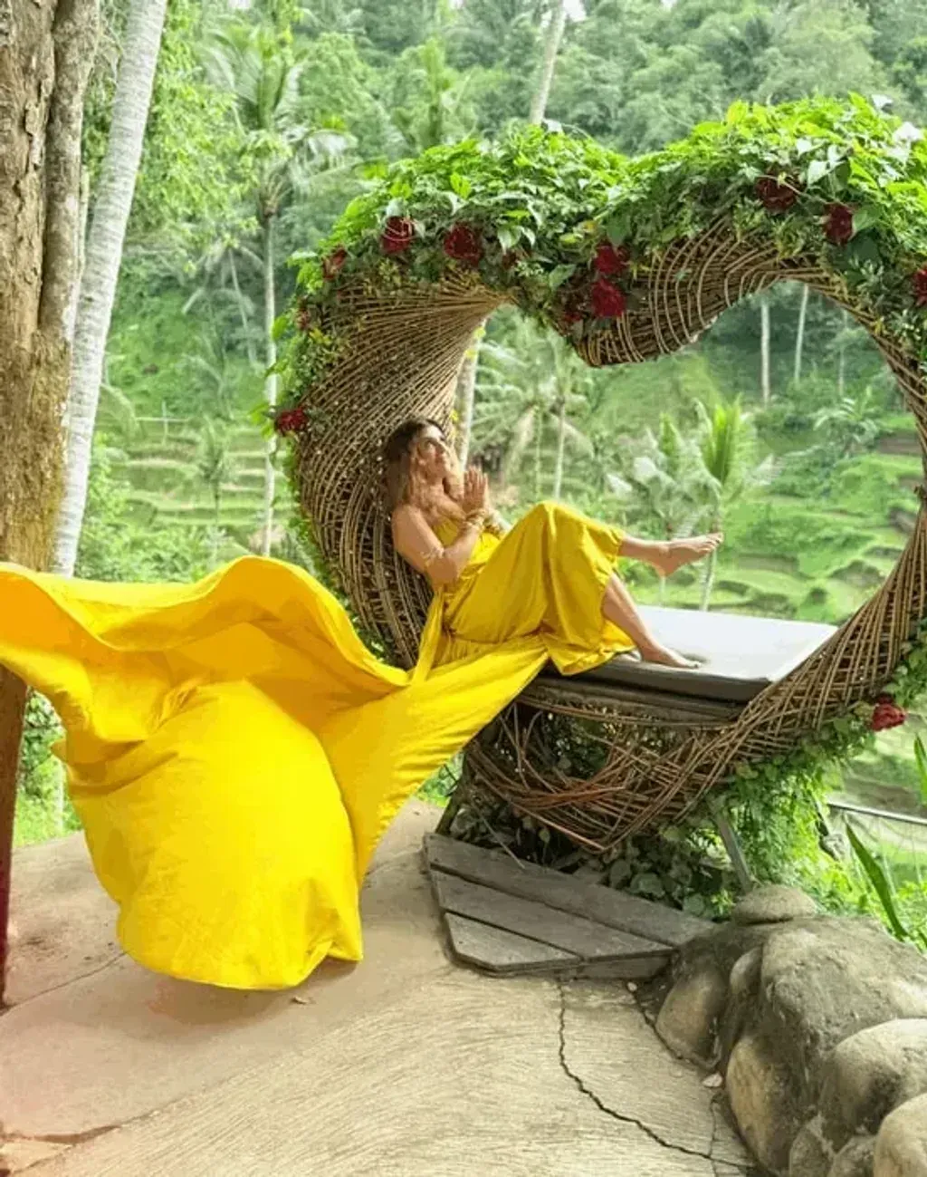 Modern School of Mysttics — set in the heart of Ubud, Bali, the retreat is surrounded by lush tropical jungle, offering breathtaking natural views. The atmosphere blends luxurious comfort with the profound spiritual energy of the island, providing a tranquil sanctuary immersed in Bali's living temple culture.