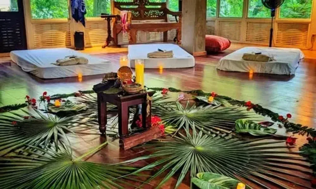 One Psilocybin Retreats Jamaica — set on the tranquil Westend side of Negril, Jamaica, this retreat center offers a peaceful escape from crowded tourist areas. Beyond the historic ivory lighthouse, the location promises true connection amidst Jamaica's natural beauty, providing a serene backdrop for introspection and healing.