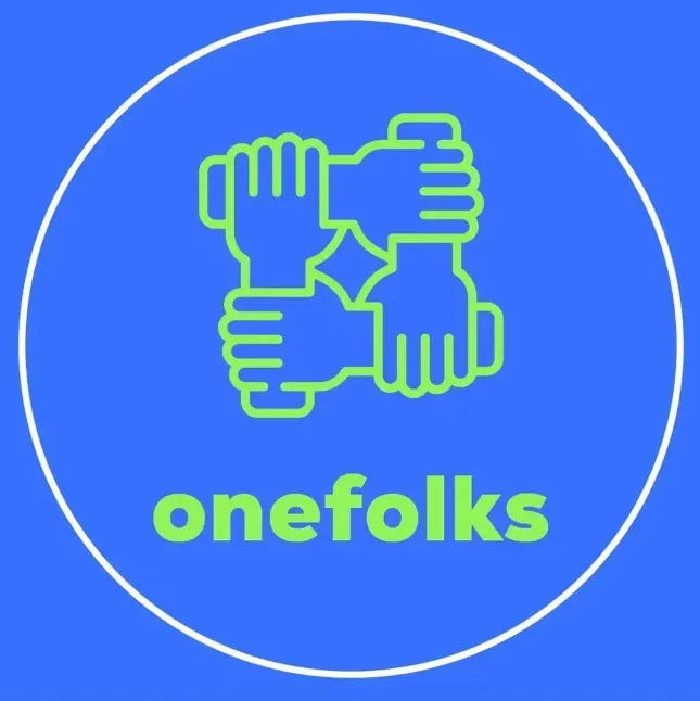 OneFolks — set 17 km south of La Fortuna's bustling center, OneFolks is immersed in the vibrant Costa Rican rainforest. The venue, Heliconias Nature Inn, offers an immediate connection to the natural world, with tree houses and bungalows designed to integrate with the lush surroundings. Expect to be surrounded by the sights and sounds of diverse birds and fascinating animals, all set against the dramatic backdrop of the Arenal Volcano region.