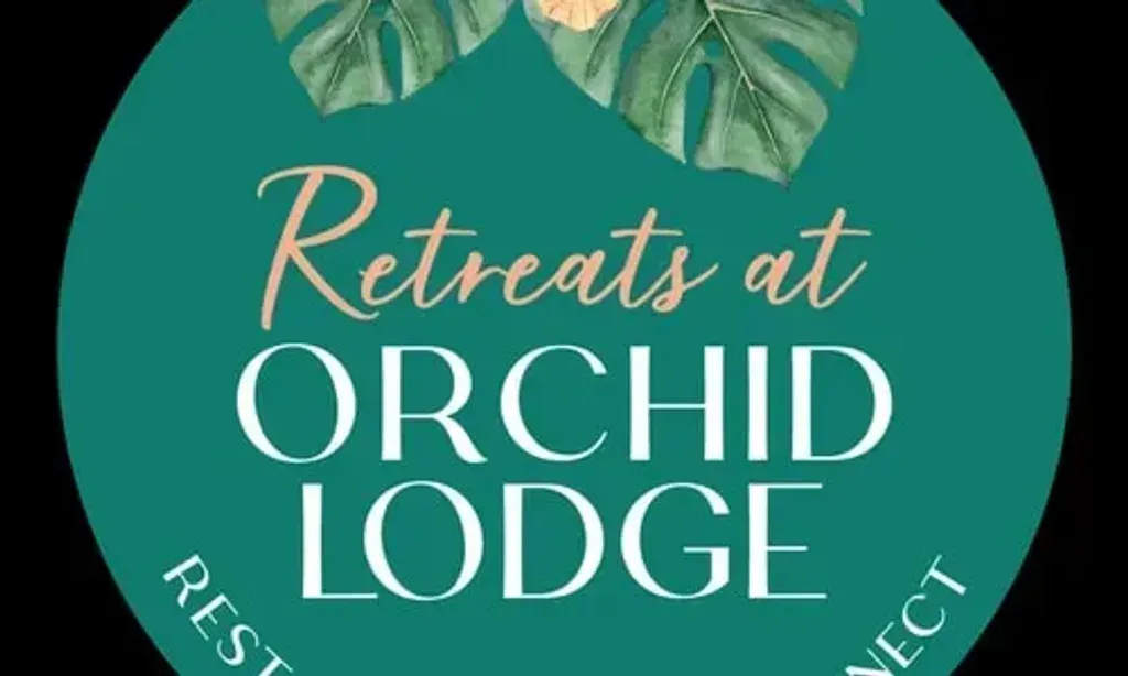 Orchid Lodge Samui — set on the majestic island of Koh Samui, Orchid Lodge Samui is enveloped by abundant tropical greenery, vibrant flowers, and lush plants. This natural setting creates a soothing and relaxed atmosphere, offering a home-like feel within a boutique accommodation.