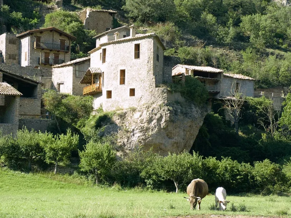 Realign Pyrenees — set in the historic La Vansa valley of the Catalan Pyrenees, the center offers a private and secluded environment. The landscape is characterized by raw nature, with opportunities for river plunges, moonlit walks, and stargazing under pristine night skies, providing a deep connection to the natural world.