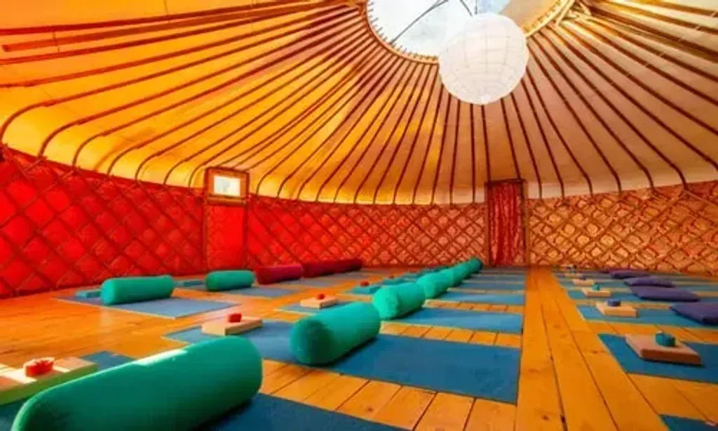 Reiki Coaching Therapy — The House of Light is a beautifully restored venue in the hills of Andalucia, offering spectacular views and a tranquil atmosphere. Surrounded by nature, it provides numerous peaceful spots for relaxation, inviting guests to feel at home and undisturbed by the outside world.