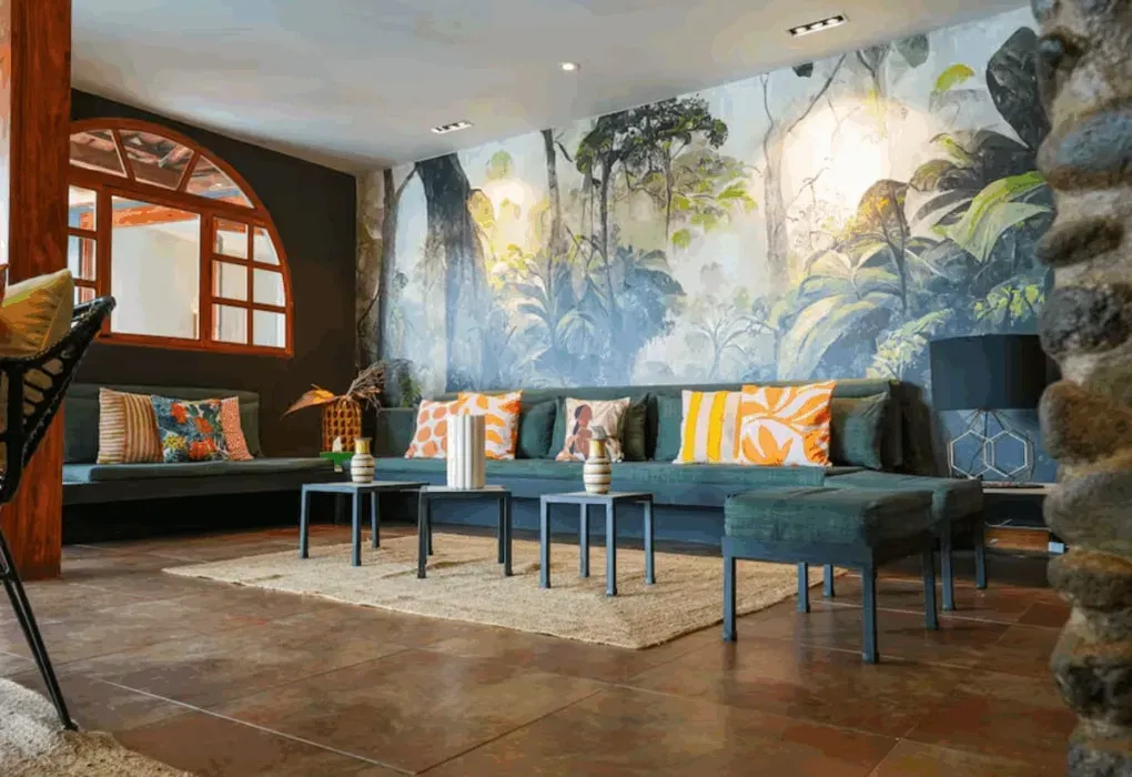 Relax, Reset and Reiki Retreat — The retreat is set amidst the vibrant Costa Rican jungle, offering breathtaking views of mountains, a river, and a waterfall. It's a tranquil and lush environment, well suited to unwinding and connecting with nature, yet conveniently located only 30 minutes from San Jose airport.