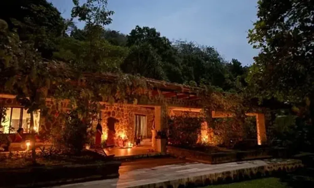 Root & Wisdom — The center is situated on 99 acres of vibrant mountain-jungle terrain in Río Jesús, Costa Rica. It's a natural paradise with lush vegetation, breathtaking ocean views, serene trails, and cascading waterfalls, creating an ideal atmosphere for deep reconnection with nature and oneself.