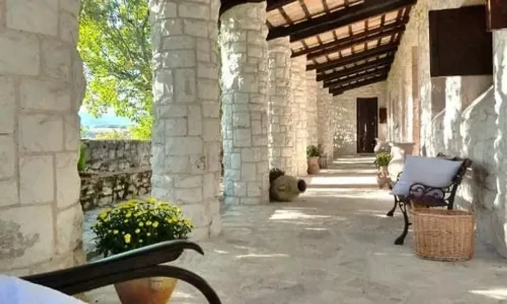 San Flaviano Monastery — The monastery is set quietly amidst the rolling Umbrian mountains of central Italy. Surrounded by picturesque countryside, guests can explore walking paths, olive groves, and enjoy wide-open skies, creating a natural sense of calm and distance from daily pressures.