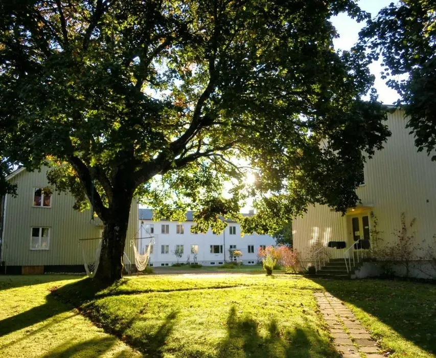 Short Moments Center Sweden