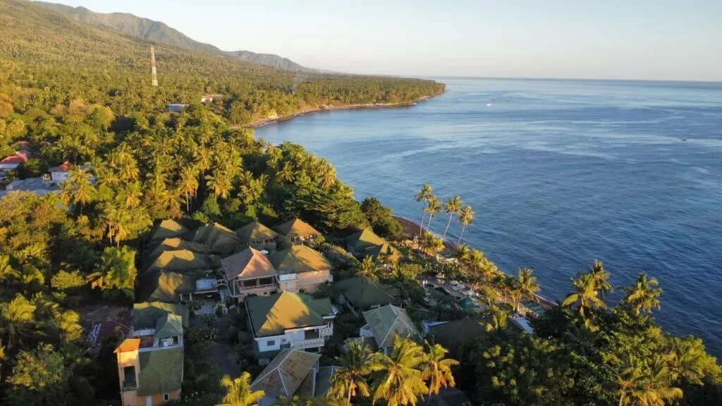 SOHAM Programs — SOHAM Programs is situated on the lush north shore of Bali, within a captivating green oasis that stretches from a mountaintop down to the ocean. This private resort is surrounded by the serene Balinese countryside, offering secluded tranquility while still fostering a vibrant community atmosphere. Its location near sacred temples adds a unique cultural dimension to the natural beauty.