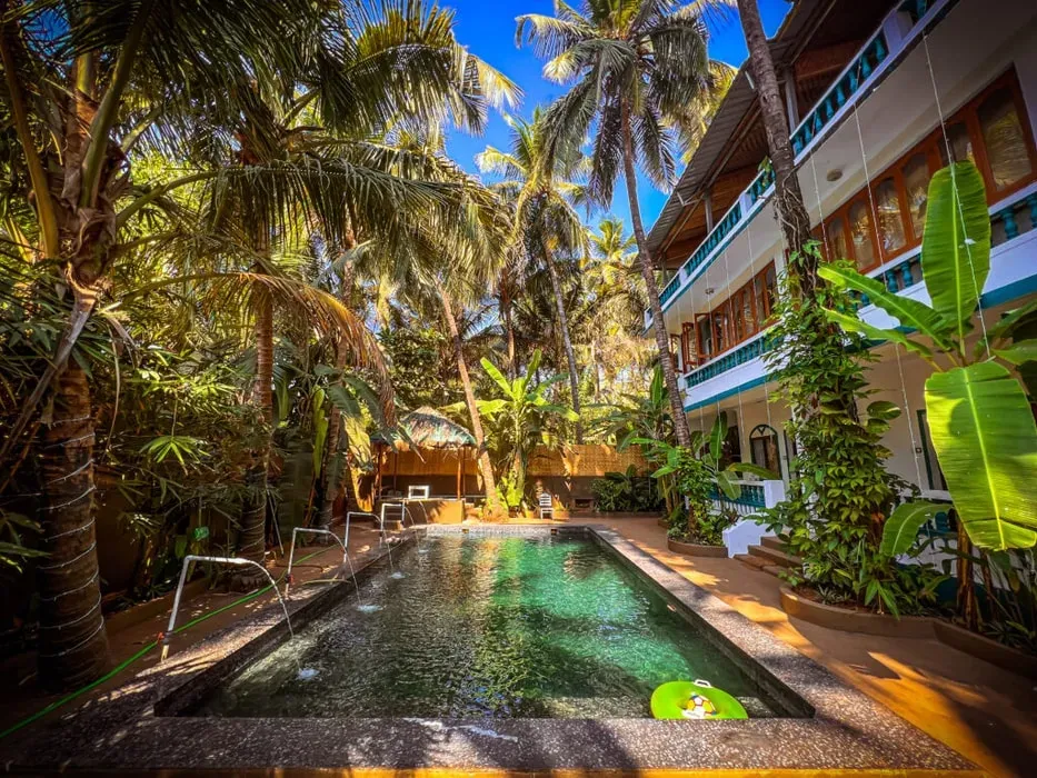 Sonal Kwatra Paladini — Located on the picturesque Mandrem Beach in Goa, India, the center offers a tranquil coastal environment. The natural beauty of the beach provides a serene backdrop for practice and reflection, with the sounds of the ocean contributing to a peaceful atmosphere.