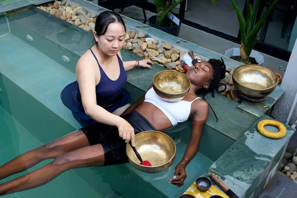 Soul & Luna Wellness — set in the charming city of Hội An, the Ta. House venue is ideally situated for both tranquility and exploration. Guests are just an 8-minute walk from the historic Hoi An Old Town and a short stroll from the river, offering a blend of cultural immersion and natural beauty. The atmosphere is designed for peace and support, allowing for deep relaxation and reconnection.