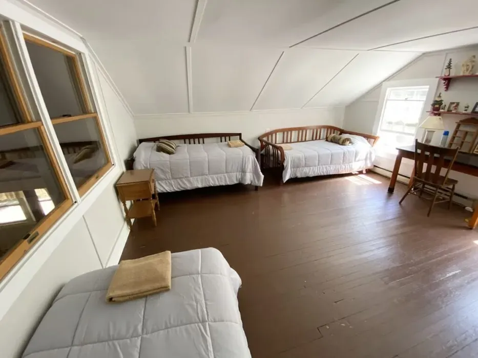 Spiritual Alkymi — Located in Newfoundland, PA, within the scenic Poconos, this retreat offers a tranquil escape. The venue itself is an 11-bedroom estate, providing a warm and inviting atmosphere with a cozy fireplace, well suited to relaxation and introspection amidst nature's beauty.