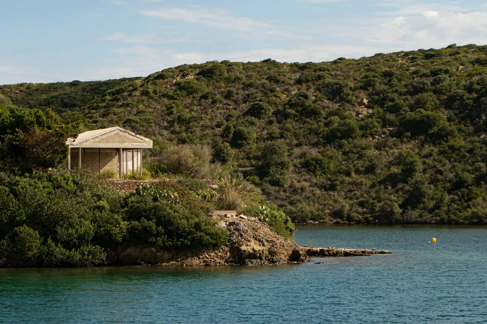Suncokret Body & Soul Retreat — The retreat is set in an authentic Dalmatian village called Dol Sveta Ana, on the beautiful Hvar Island in Croatia. This location offers a serene escape, just five minutes from the historic town of Stari Grad, yet feels discreetly removed from the usual tourist bustle, providing an organic oasis for the soul.