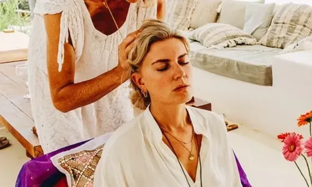 Swan Retreats Ibiza — The retreat is situated in a beautiful, cozy house on cami de sa fontassa in Santa Gertrudis, Ibiza. The venue offers a peaceful and tranquil atmosphere, with a yoga shala that is mostly open to nature, allowing for a deep connection with the surrounding environment.