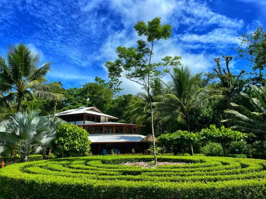 Tantra Rising: Pleasure in Paradise — Located on Costa Rica's Osa Peninsula, near Corcovado National Park and the Gulfo Dulce, the center is surrounded by rich biodiversity. The atmosphere is one of natural beauty and tranquility, with sacred spaces throughout the property for reflection and connection.