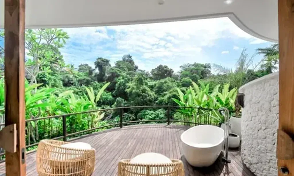 Tap Into Your Magic retreat — The retreat is hosted at the beautiful Solana resort in Ubud, providing a magical space for relaxation and grounding. The landscape is organically cultivated, featuring medicinal herb gardens, edible flowers, and fruit trees, creating a serene and nourishing environment.