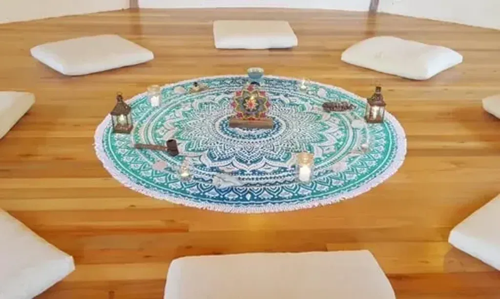 The Medicine Angel — The center is situated in Cadiz, Spain, a region known for its beautiful landscapes and warm climate. While the specific address is unknown, the area offers a serene backdrop for spiritual work.