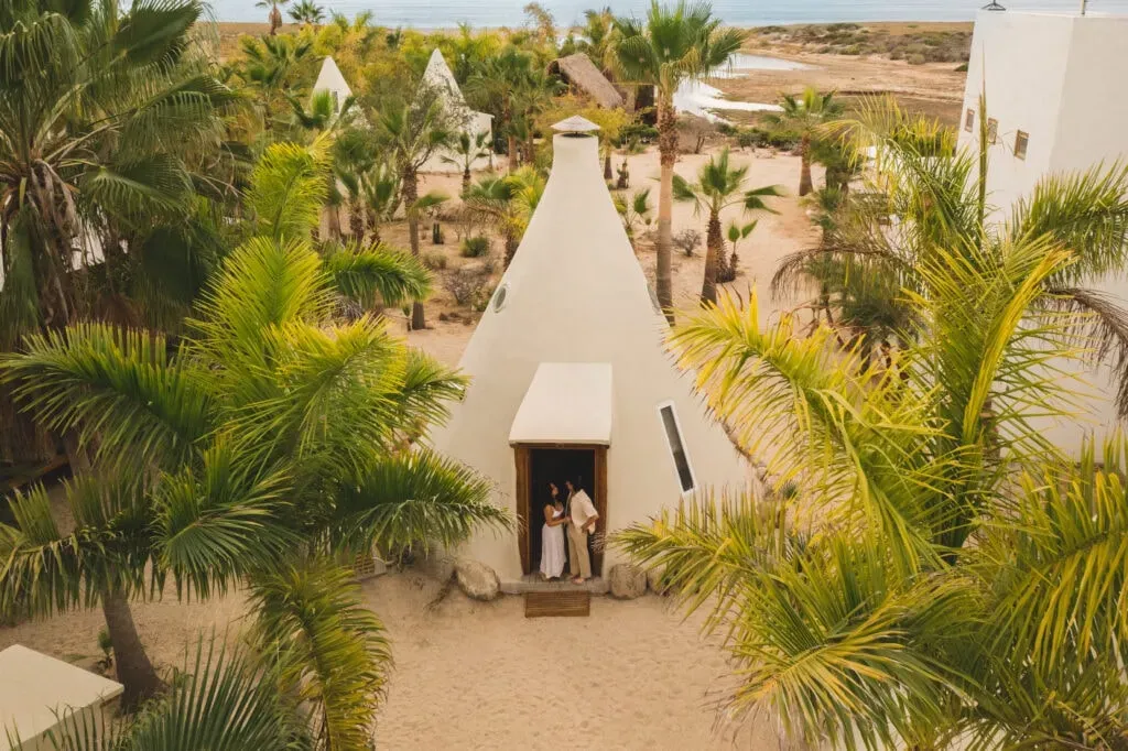 The Portal Retreats — The retreat is set within a boutique hotel on the southern half of the Baja California Peninsula in Mexico. This location boasts a delightful blend of stunning natural landscapes, a laid-back atmosphere, and a harmonious mix of rugged desert beauty and pristine coastlines, including the dramatic Sierra de la Laguna mountain range and the tranquil Sea of Cortez.