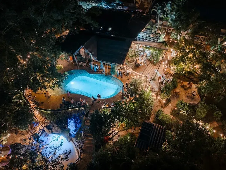 The Vault Retreats — set in the lush Colombian landscape, The Vault Retreats sits at the foot of Cerro Tusa, known as the world's tallest natural pyramid. This eco-luxury space is designed to blend seamlessly with its environment, offering a harmonious fusion of nature, artistic elements, and a sense of mysticism rooted in Colombian history.