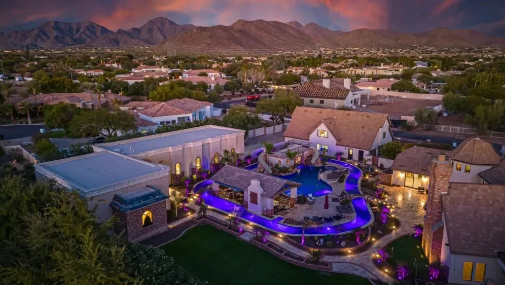 The YOU Within Wellness Retreat — The retreat unfolds within a luxurious Grand Estate set in the vibrant landscape of Scottsdale, Arizona. This upscale setting provides a serene and comfortable backdrop for personal growth, blending the tranquility of a private estate with the amenities of a high-end resort.