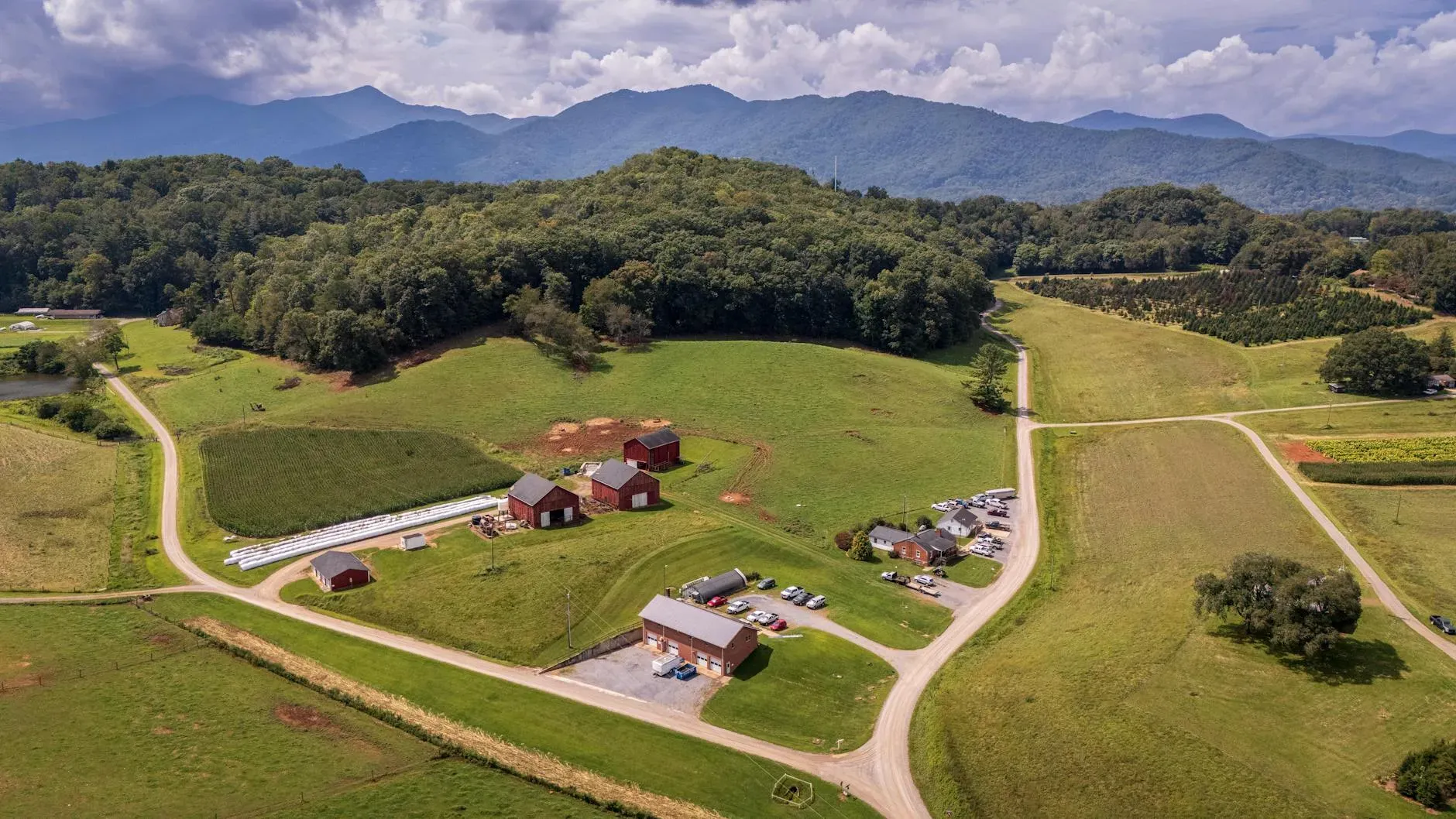 TheFastingFarm — The center is situated on 37 acres of rural woods, grassy fields, and open yard in Albemarle, NC. The atmosphere is described as very quiet, serene, and laid-back, offering ample space to roam and find personal solitude amidst nature.