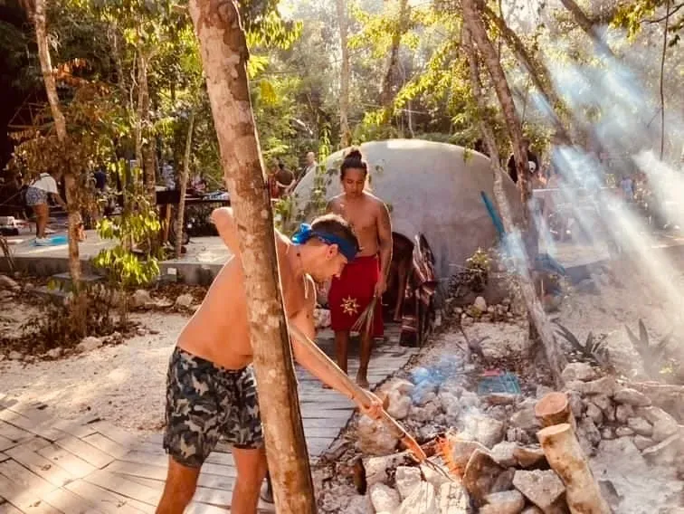 Tonatiuh Ometeotl Healing Center — Located in the popular coastal regions of Playa del Carmen and Tulum in Quintana Roo, Mexico, the center offers a blend of natural beauty and accessibility. Guests can enjoy the tropical climate and proximity to the Caribbean Sea, providing a serene backdrop for healing and introspection.