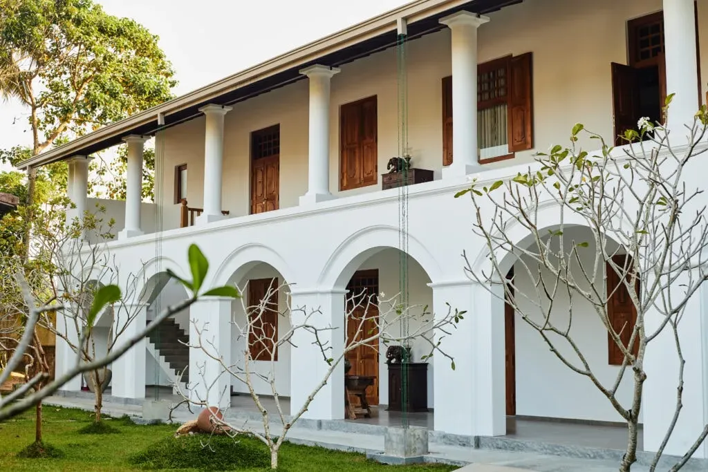Villa White Queen Resort & Spa
