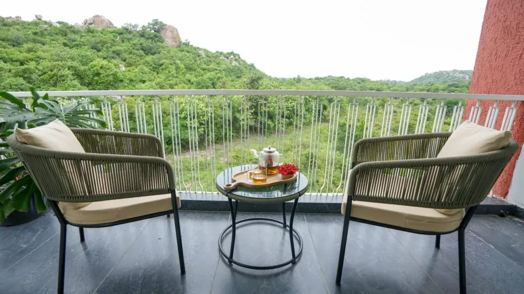 VSR Vriksha Naturopathy Wellness Hyderabad — The retreat is situated in a serene, nature-filled environment in Keesara Mandal, near the Bits Pilani campus. This location offers a peaceful escape from urban life, allowing guests to connect with the natural surroundings and enjoy a tranquil atmosphere conducive to healing and relaxation.