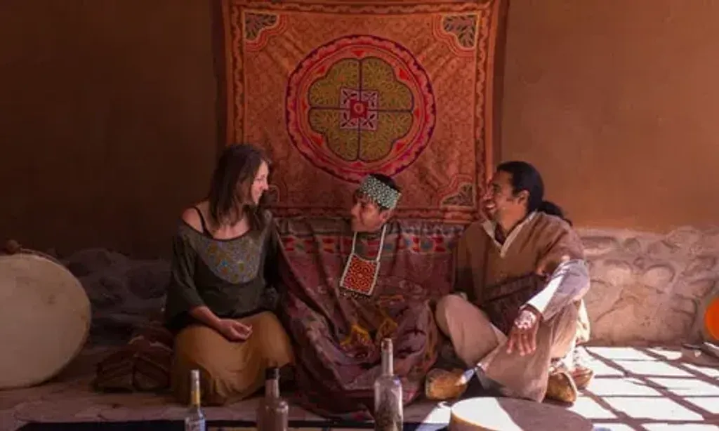 Willkamayuspirit — set in Urubamba, Peru, Willkamayuspirit collaborates with carefully selected retreat centers that embody care, heart-centered living, and a deep connection to nature. Expect a welcoming, family-home atmosphere surrounded by lush gardens, flowing rivers, and the grounding presence of ancient stones, all conducive to deep healing.