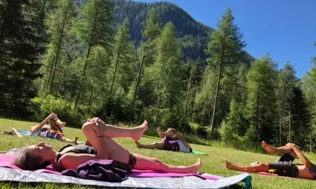 yoga dry fasting retreat