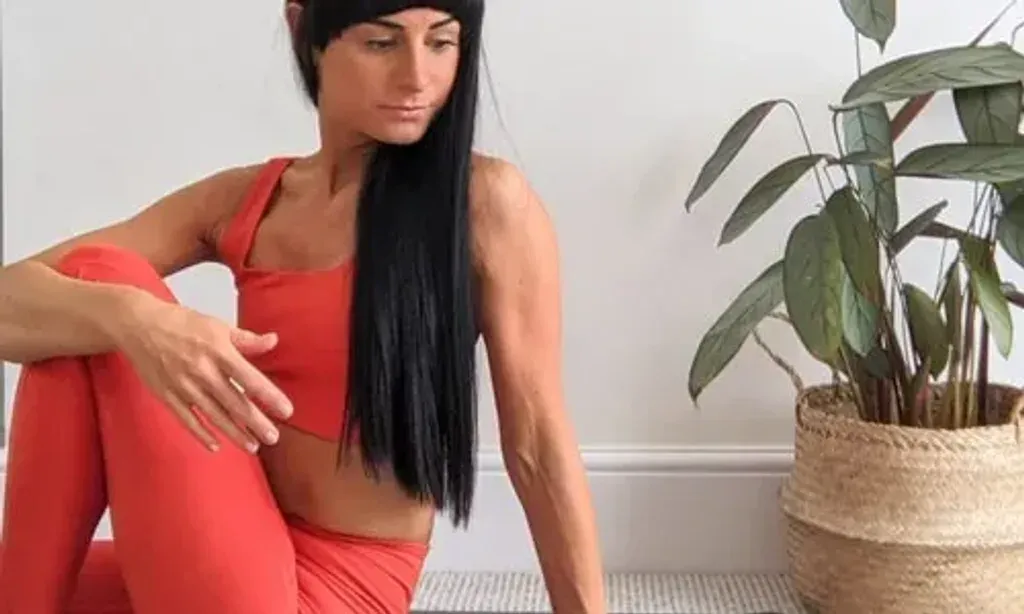 Yogi Claire