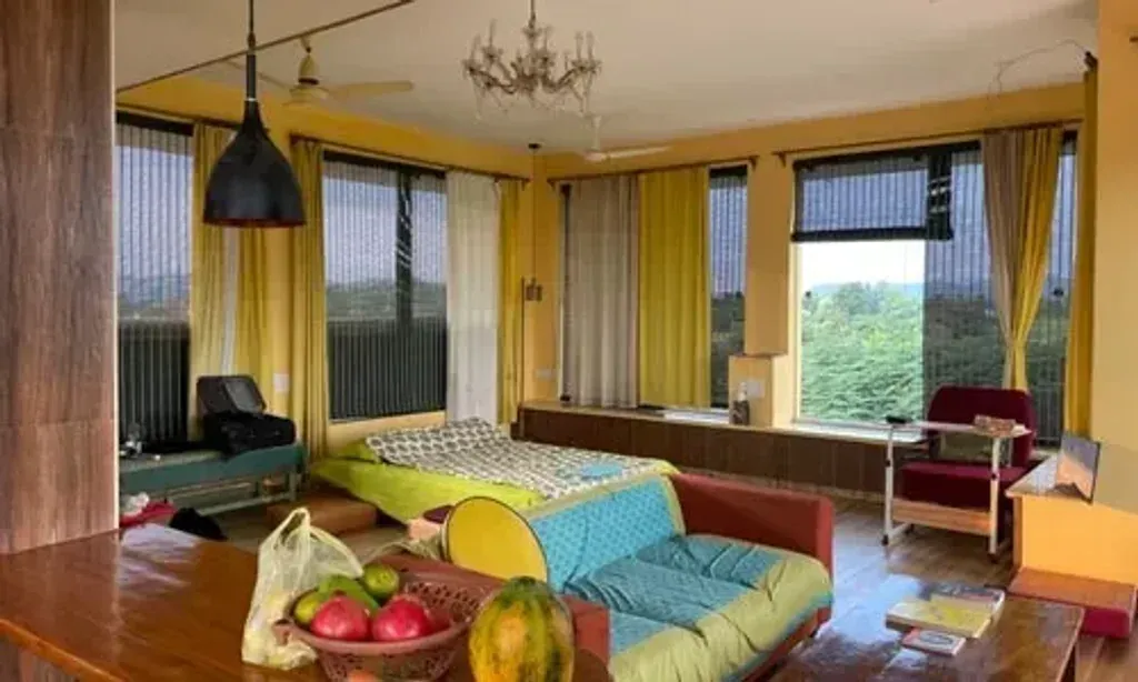 zarilove wellness — The center is situated in Tiruvannamalai, India, with grounds set in nature by the mountainside. This provides a tranquil and inspiring backdrop for spiritual exploration and healing, allowing guests to connect with the natural world.
