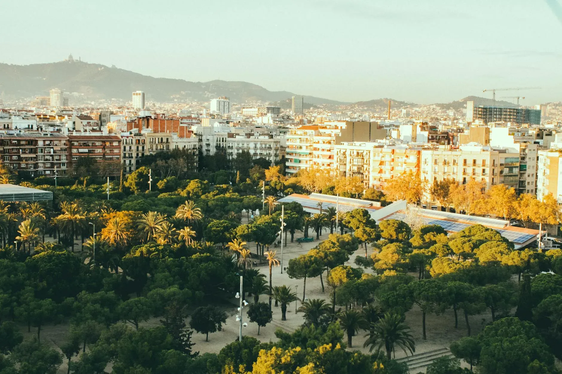 Sammasati Meditation Center — Located in the vibrant city of Barcelona, the center offers a quiet space amidst urban life.