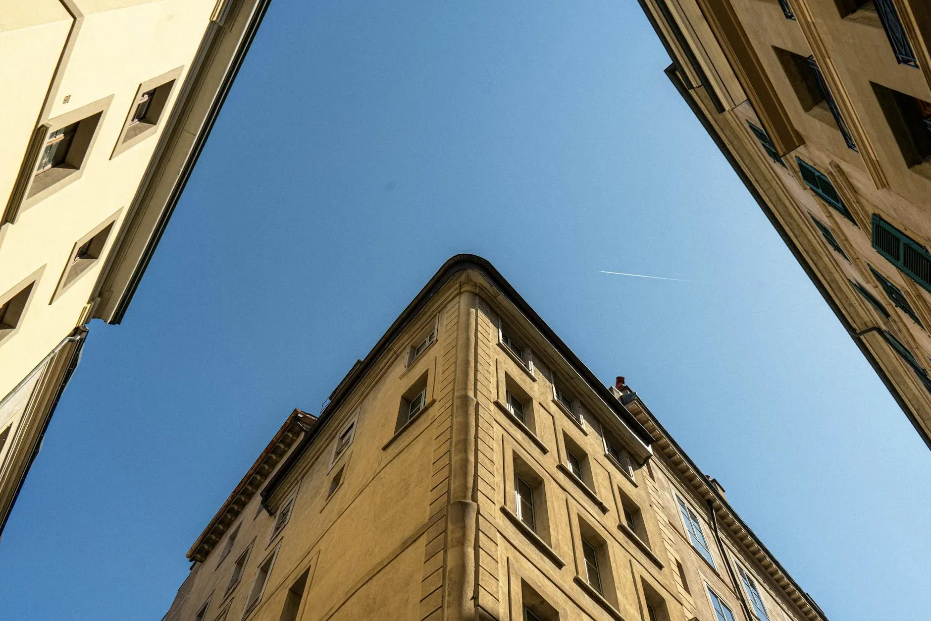 Soto Zen Association - Suisse — Situated in the bustling city of Geneva, the center provides an urban sanctuary for meditation. While not a secluded retreat, its location offers a unique contrast, allowing practitioners to integrate their practice within daily city life.
