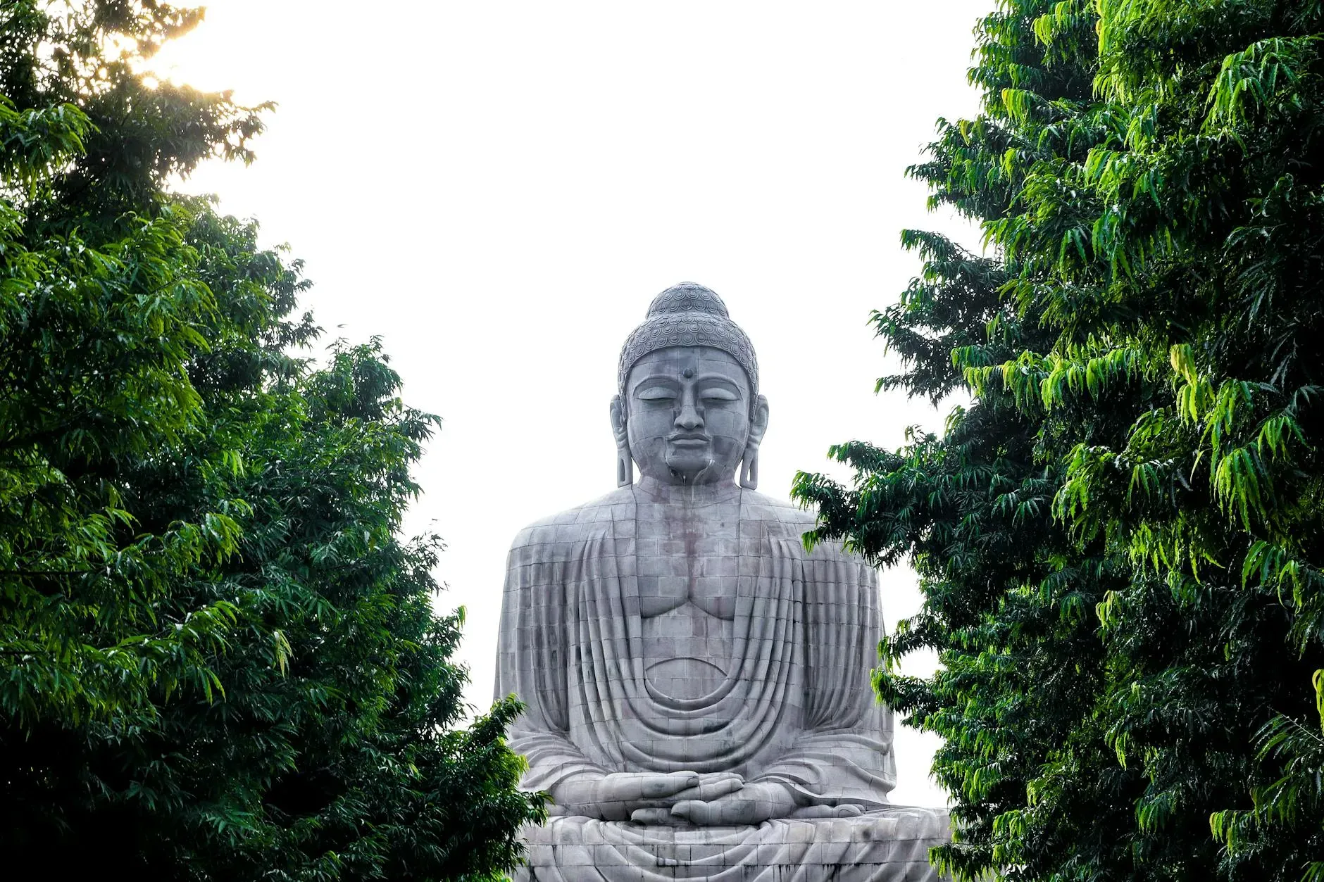 Wat Thai Bhuddhagaya — The center is located in Bodh Gaya, a globally significant pilgrimage site in Bihar, India. This area is steeped in spiritual history, offering a atmosphere for contemplation and practice. While specific details about the immediate surroundings of the center are not available, Bodh Gaya itself is characterized by its spiritual energy, ancient trees, and the presence of numerous monasteries and temples from various Buddhist traditions.